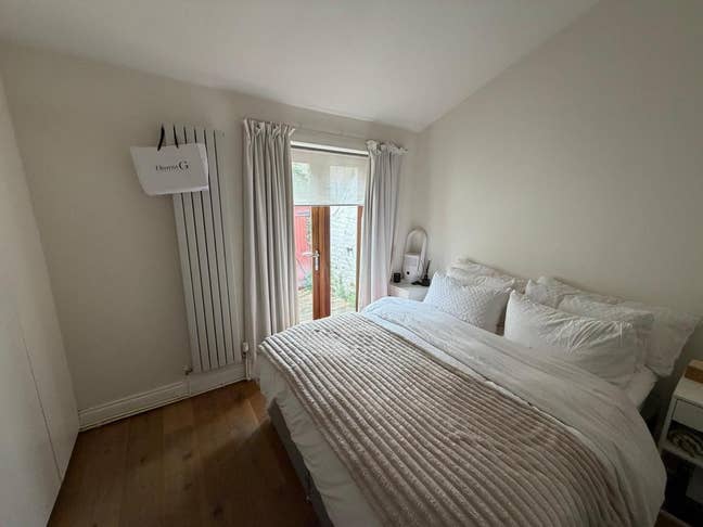 Double Room with En-Suite | SW6 | &pound;1,155/month Main Photo