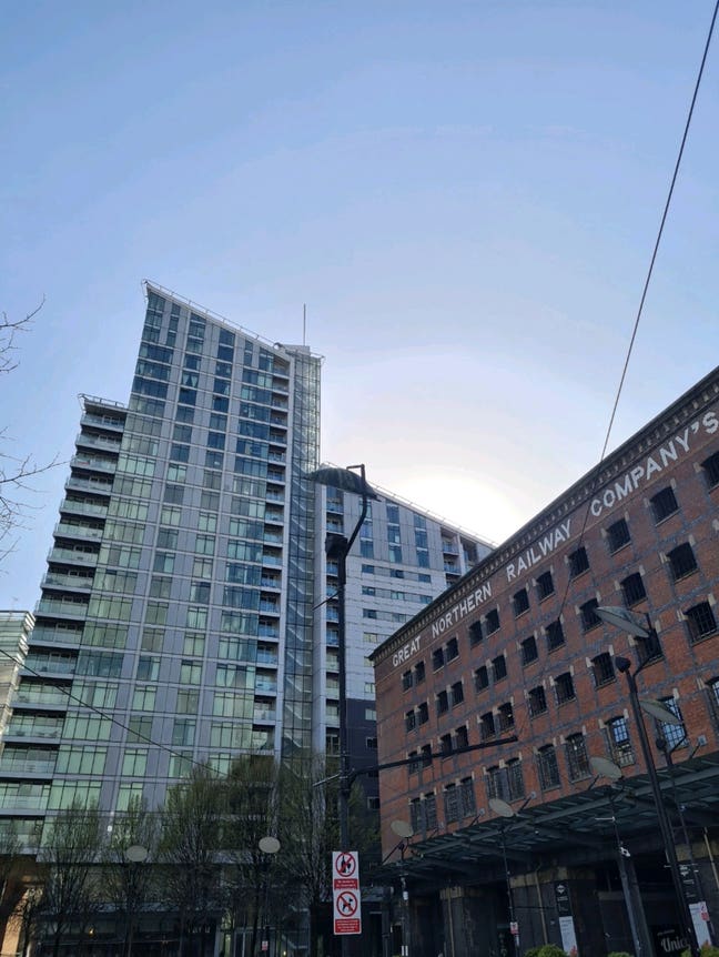 Double Bedroom with Ensuite Available Immediately Main Photo