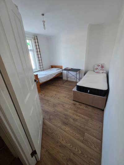 Bright Clean Double Room in Quiet Home Portslade Main Photo
