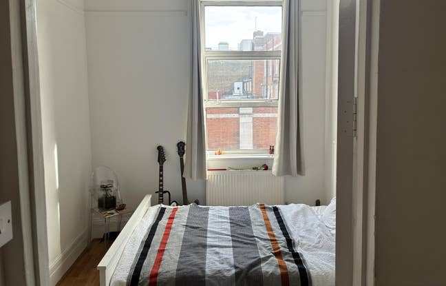 Bright Double Short-Term Sublet (July-Sept) Main Photo