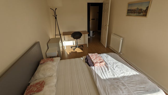 Double Room Close to Glasgow Royal Infirmary  Main Photo