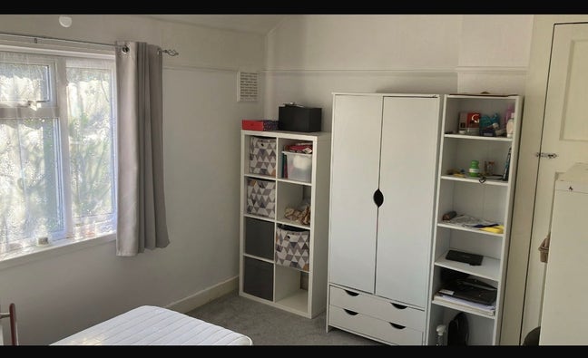 Room available  Main Photo