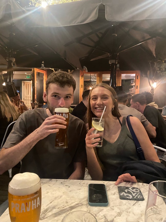 Looking for one male to complete 4-person house Main Photo