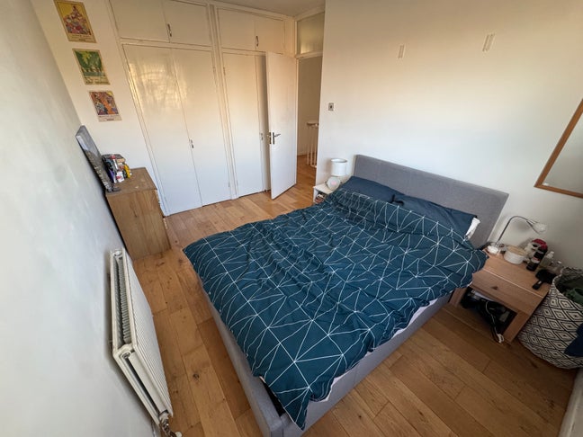 Room to Rent in Kennington Main Photo