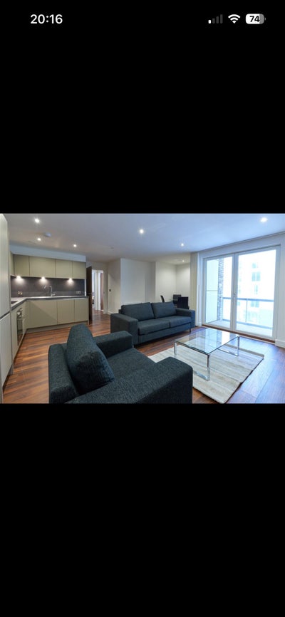 Flat in 2b2b in City Centre Main Photo