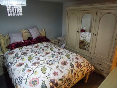 2 rooms 625 1 double bedroom and a snug Main Photo