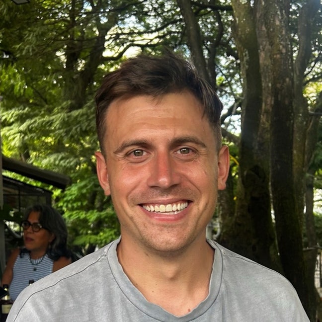 Hi I’m Josh, 33, working as a Solution Arch... Main Photo