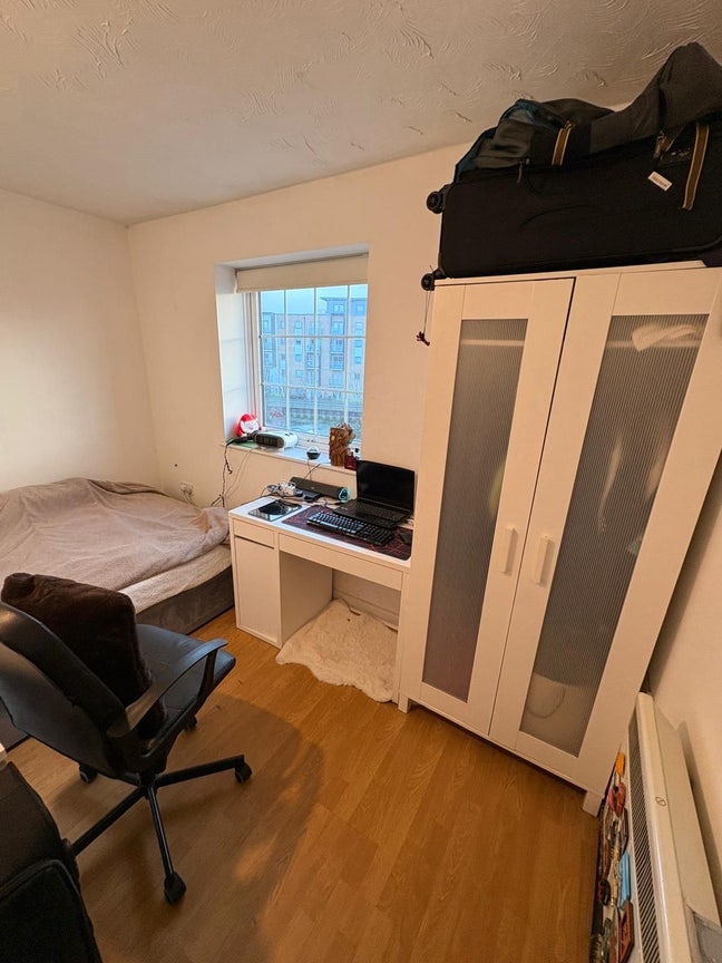 Double BedRoom - Fully Furnished  Main Photo