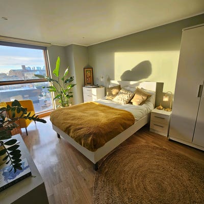 Specious, clean, relaxed  (Mon-Fri or short term)  Main Photo