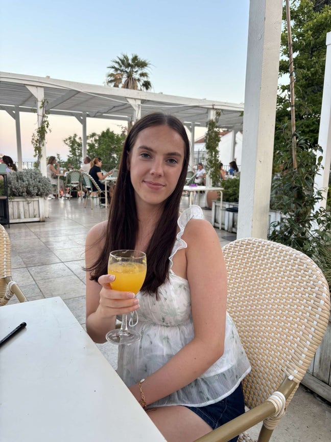 Looking for a flat share/roomate! Main Photo