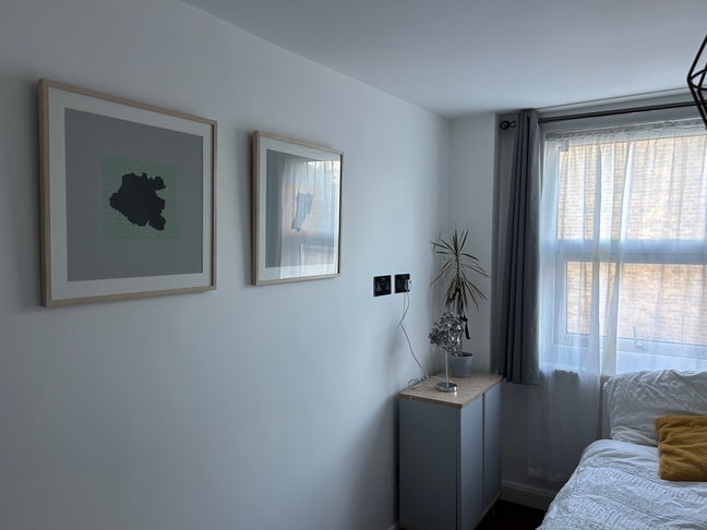 Large Double Bedroom in Quiet Home Main Photo