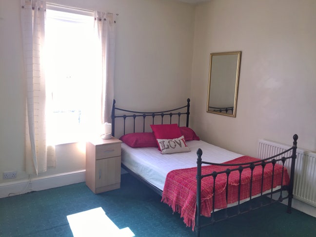 Bright and Spacious Double Room!, &pound;100 OFF 💸 Main Photo