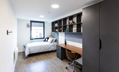 En-Suite Room | Gym + All Bills Included Main Photo