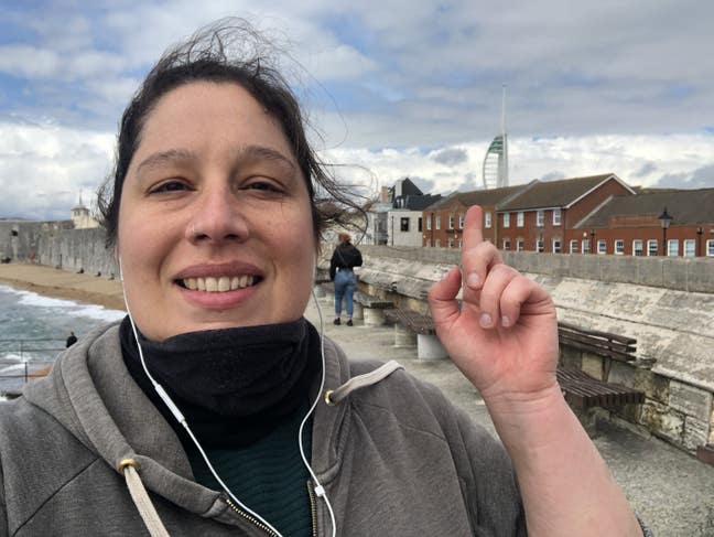 Mature student looking for a bedsit/studio Main Photo