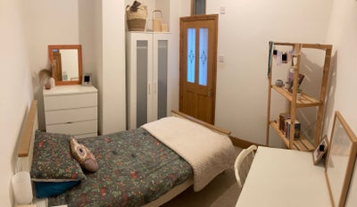 Single room, Metal Street, Adamsdown, CF24  Main Photo