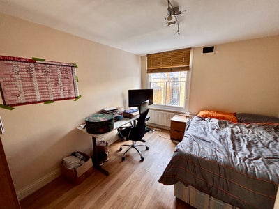 Double room available in great location Main Photo