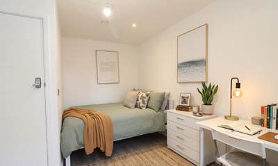 ⚡ Prime Commercial Road! Luxury in E1! ⚡  Main Photo