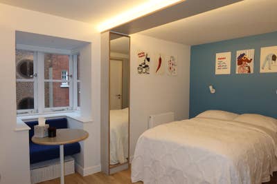 Scape Kings Cross (Studio / Ensuite) - Room for Re Main Photo