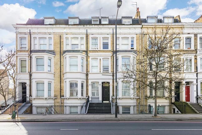 Studio in Warwick Road, Earls Court, London, SW5 Main Photo