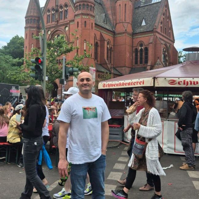 I am looking for a single or double room and ... Main Photo