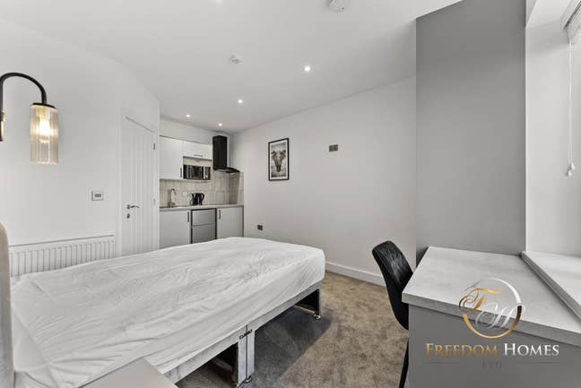 Stunning HMO in Central Derby - Abbey Street Main Photo