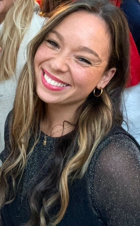 33 year old female looking for house share  Main Photo