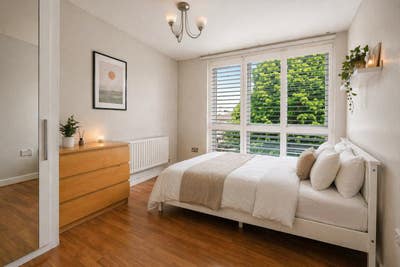 🔥Fast Kings Cross Large Room Reserve Now !! 🔥 Main Photo