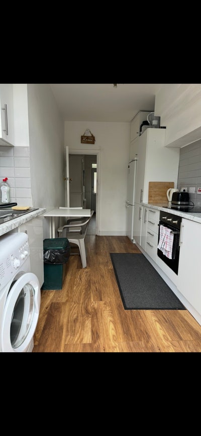 Double Room available in Turnpike Lane  Main Photo