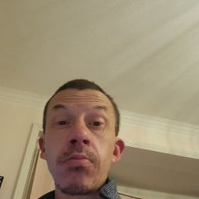 Looking for room  Main Photo