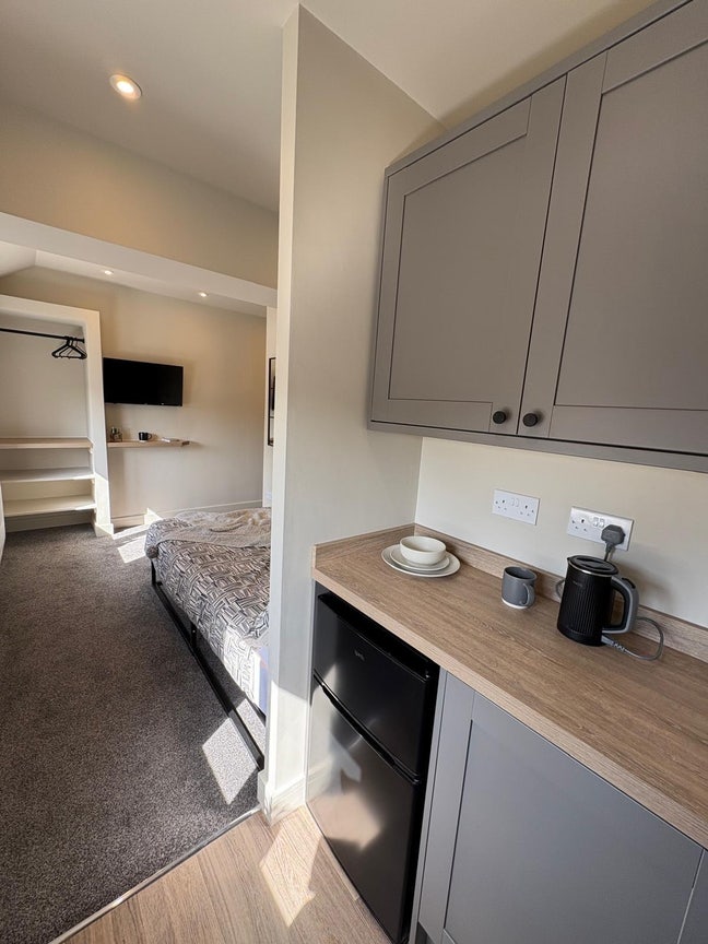 🔥50% off 1St Months Rent🔥Private Court Yard🔥 Main Photo