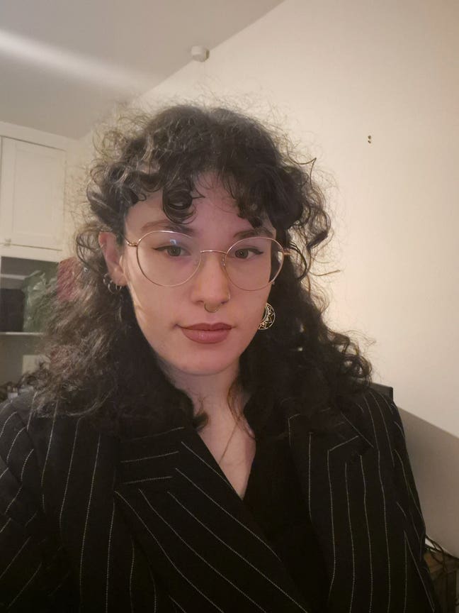 Tidy professional looking for double room Main Photo