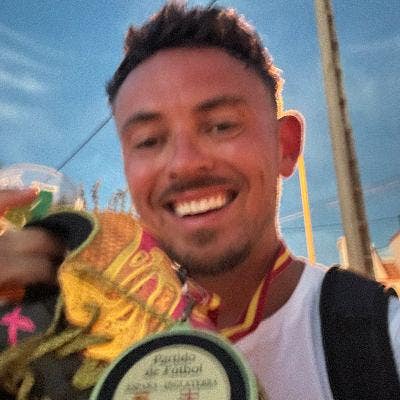 Hi, I’m Craig. I’m looking for a double r... Main Photo