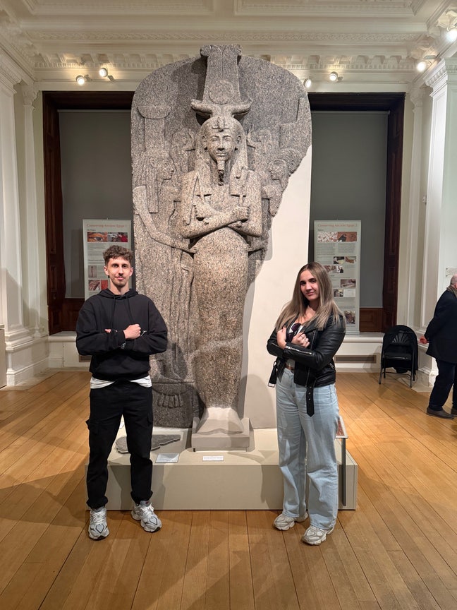 Hiya !! Hoping to find something soon 🙏 Main Photo