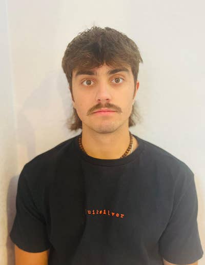 Looking for a room! Main Photo