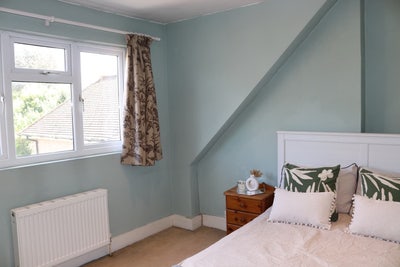 Double room 5min walk to Sutton station,bills inc Main Photo