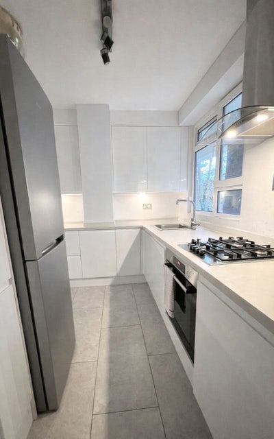 Large double room LGBTQ+ preferred  Main Photo