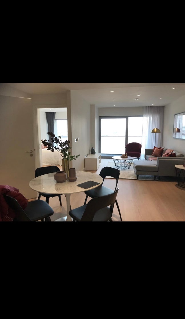 Luxury Ensuite Room in Greenwich – Gym, Pool etc Main Photo