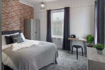 Great en-suite by Stanley Park & Hospital Main Photo