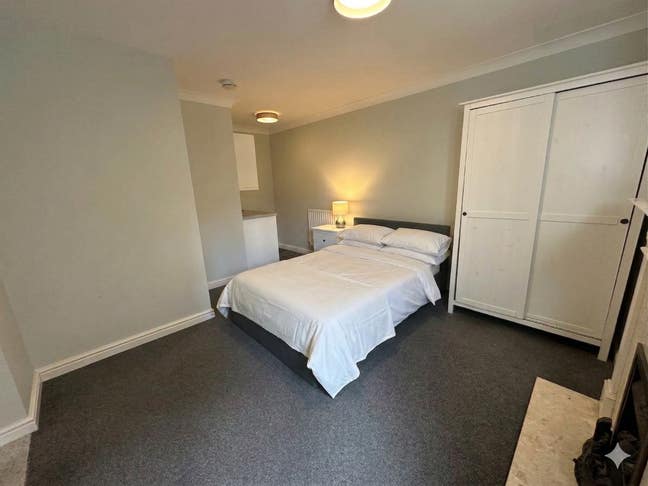 Double Room and En-Suite Room, CB4 (49CF) Main Photo