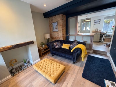 Double en-suite room. Town centre house share Main Photo