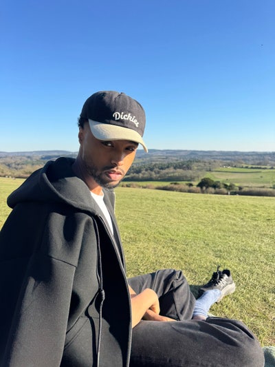 Looking for some cool people to buddy up with!! 🌇 Main Photo