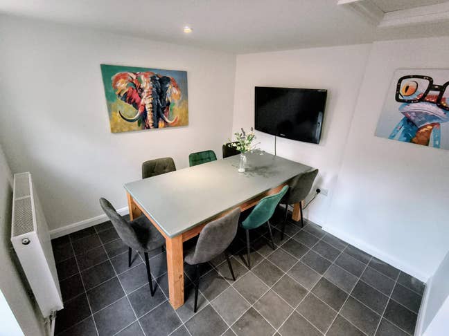 🎉 &pound;200 OFF Your Move-In! - Spacious Ensuite! Main Photo