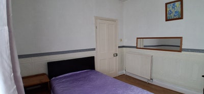 Double Room to let Main Photo