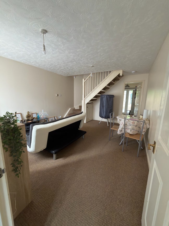 Single Room Available at SE22 Main Photo