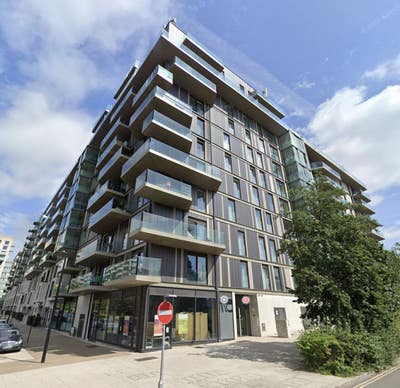 Double Room En-Suite - E20 Olympic Park Main Photo