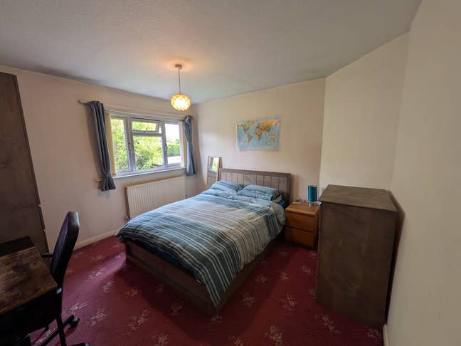 Furnished King Room w/ Garden & Parking Main Photo