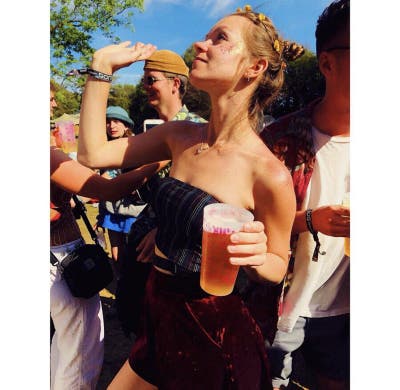 29 year old female looking for small houseshare! Main Photo