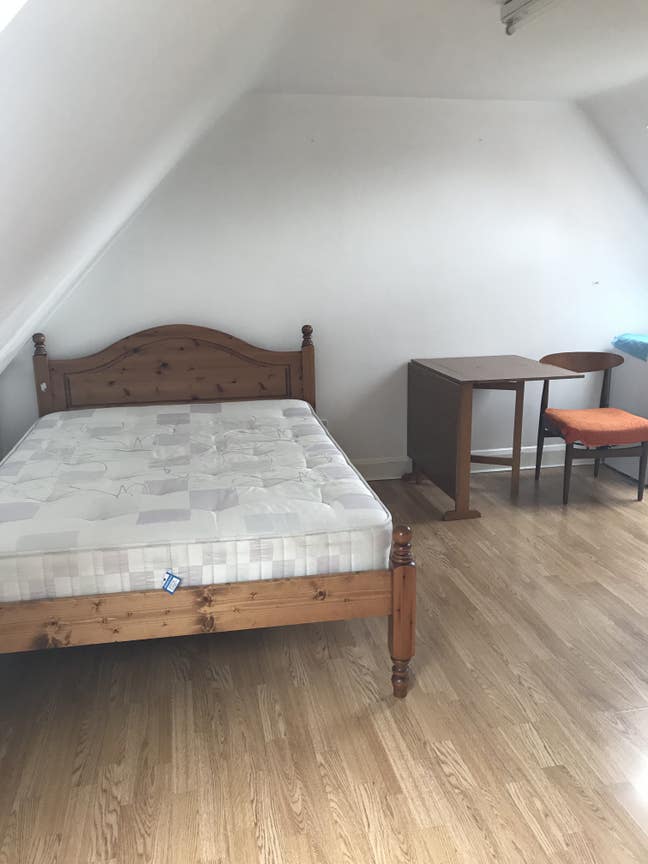 Beautiful Double Rooms to Rent in Isleworth  Main Photo