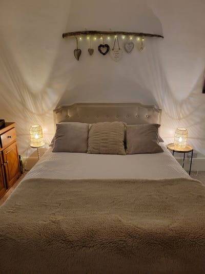 Double room with en-suite shower Main Photo