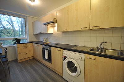 For September | 5 bedroom near Regent Park NW1 Main Photo
